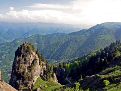 Pontic Mountains, northern border of the Koloneia Theme