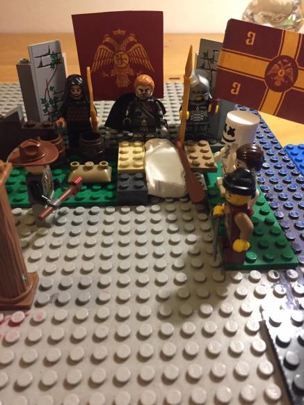 Andronikos II buries his father Michael VIII in private (lego)